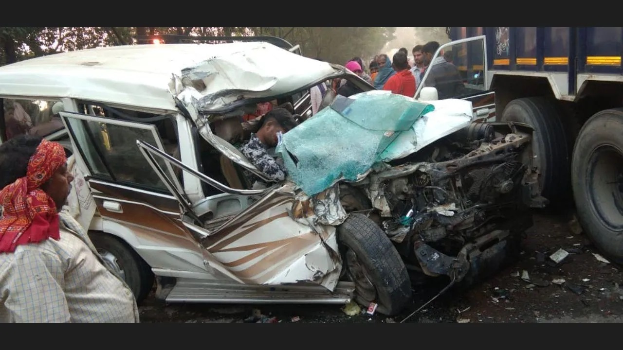 5 Members Of Sushant Singh Rajput Family Die In A Road Accident!