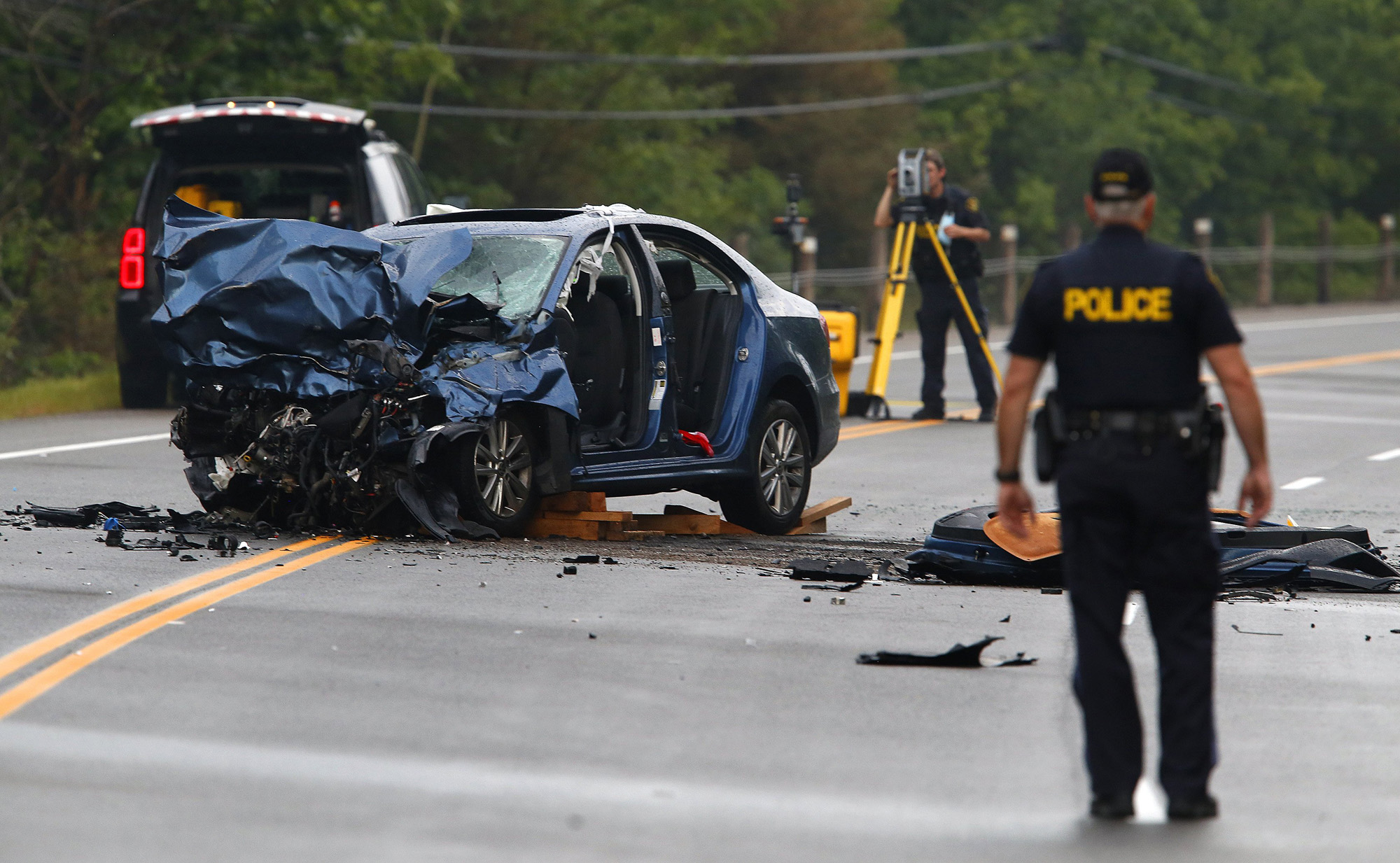 Peterborough Fatal Car Crash Today Happened In Oundle Road 1 Died Police And Emergency Service at Oundle Crash