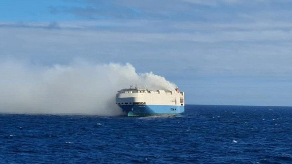 Cargo Ship Sinking Video Went Viral Online! Cargo Ship Carrying Luxury Cars Sinks In The Atlantic Ocean, Explained!