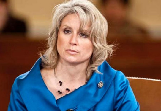 Renee Ellmers and Kevin Mccarthy Affair Catches Up To Her Yet Again As She Runs For Congress Again