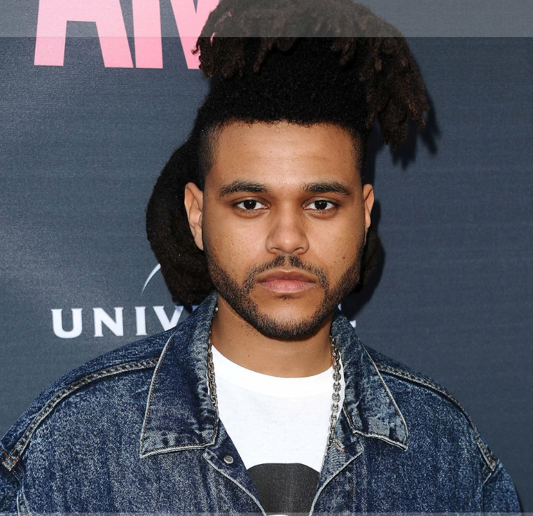 In a backstage video from a concert in Miami, The Weeknd’s fans are ecstatic to hear the singer’s voice for the “first time.”