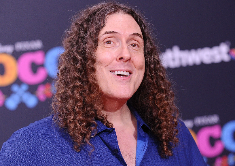 Wie is Nina Yankovic?  Onvertelde feiten over de enige echte dochter van “Weird Al” Yankovic