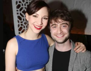 How did Erin Darke and Daniel Radcliffe first meet?  The height difference is further scrutinized as the pair make a rare public appearance together.