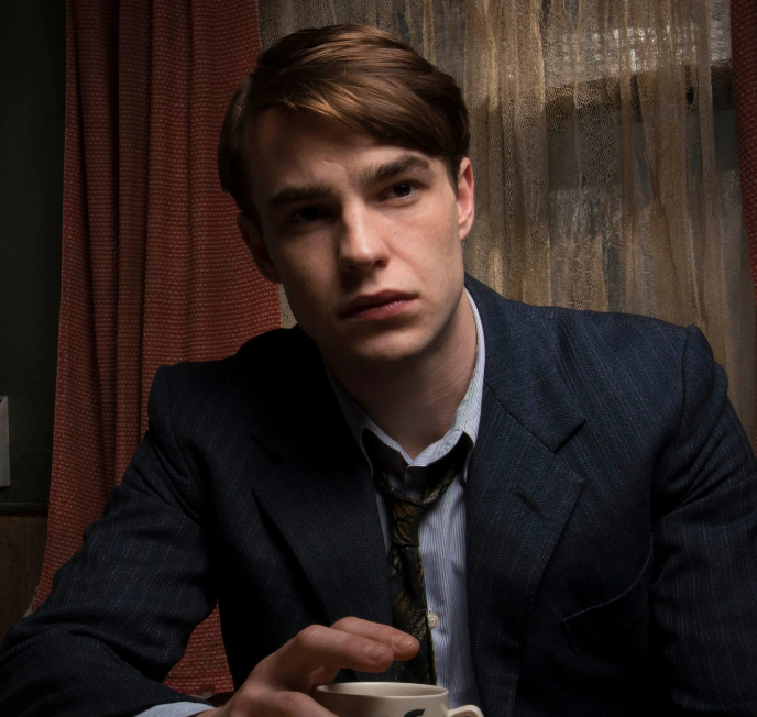 Does Nico Mirallegro have a wife?  The artist of Cal Flannery On Ridley