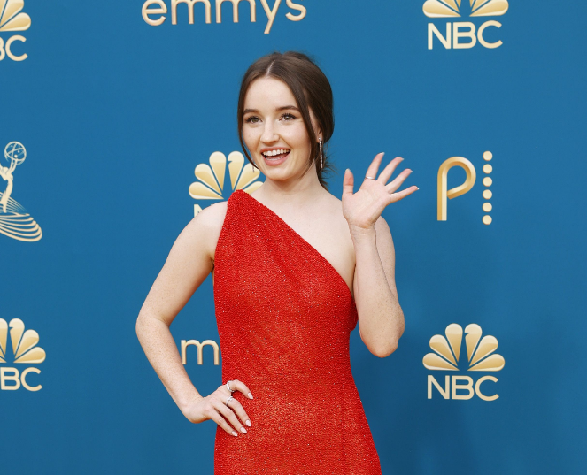 Who is Kaitlyn Dever Boyfriend in 2022?  Her dating life and co-stars over the years