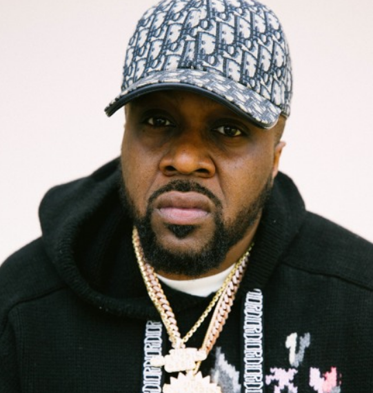 What is Smoke DZA’s net worth in 2022, including his career and home?