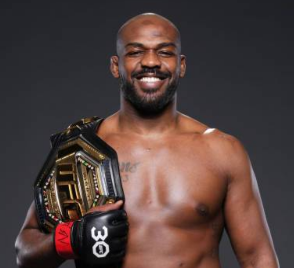 Jon Jones Bio, leeftijd, carrière, vermogen, persoonlijk leven en meer