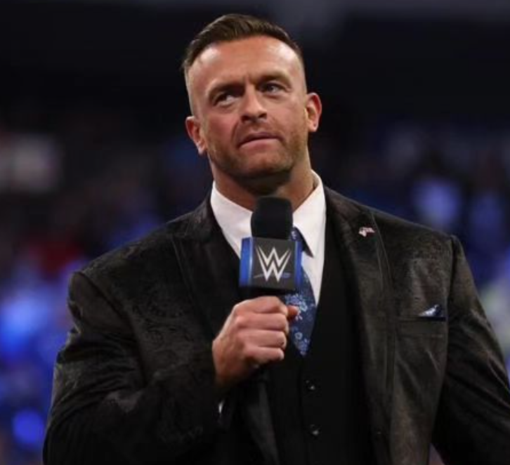 SmackDown Star Publicly Calls Out Adam Pearce and Nick Aldis