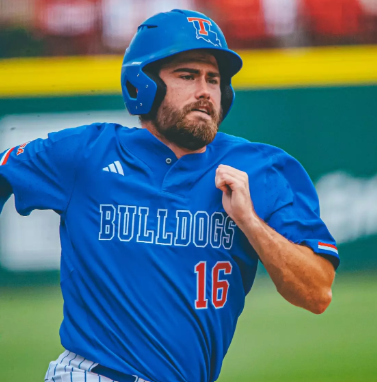 Berichten zufolge verpflichtet das Team Outfielder Jesse Winker