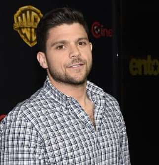 Jerry Ferrara reveals how Kobe Bryant lost a bet against the “Entourage” cast and more